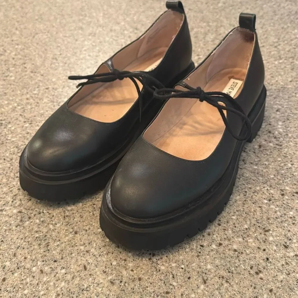 STEVE MADDEN Landon Black Lug Sole Ballet Platform Mary Jane